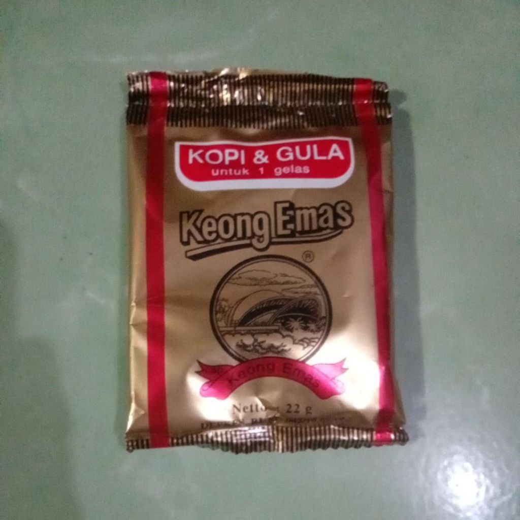 

kopi hitam siap seduh cap keong emas