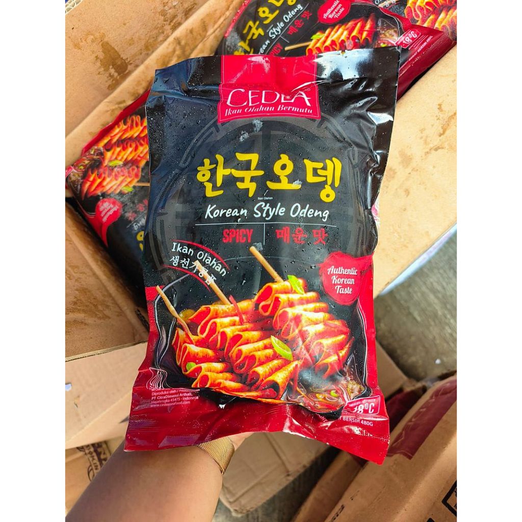 

CEDEA KOREAN STYLE ODENG SPICY 480GR