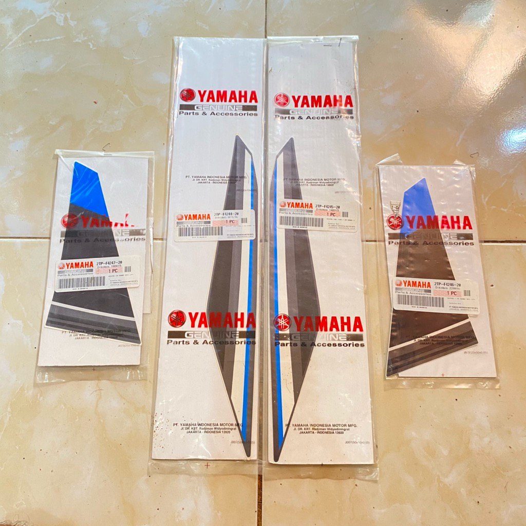Striping Stiker bagian Sayap Yamaha Vixion new NVA 2015 abu abu hitam original YGP 2TP-F4244-20 2TP-