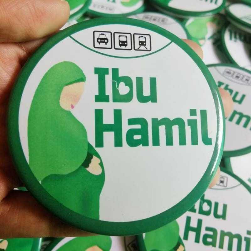 [1 HARI JADI] PIN Tanda Ibu Hamil Saat di Kendaraan Umum Tempat Umum