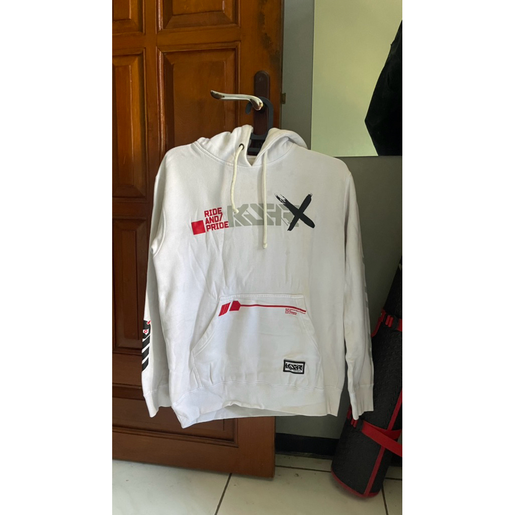 Hoodie oneonenine white