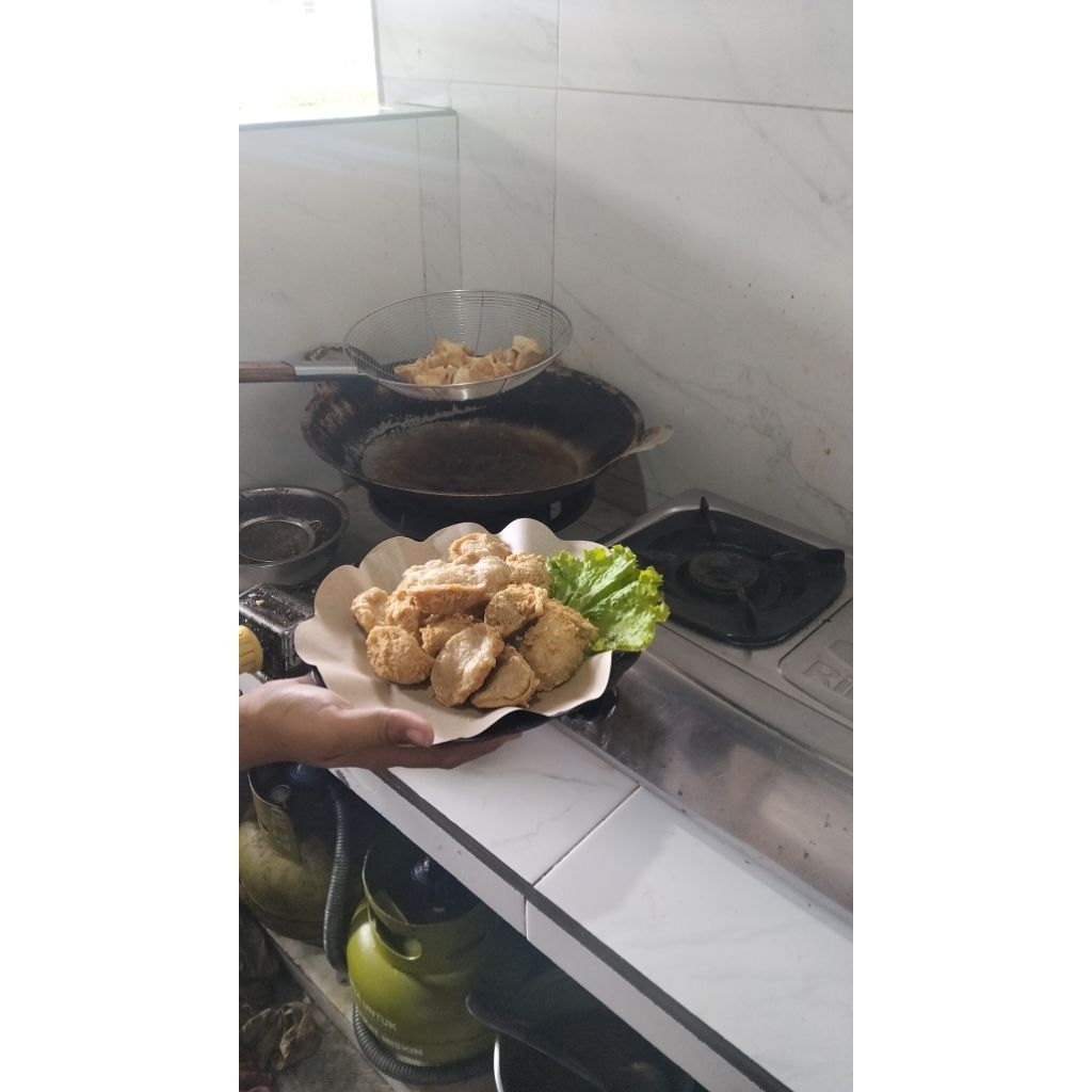 

tahu walik Frozen isi 15 pcs