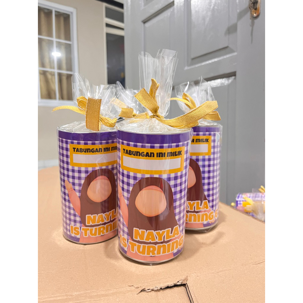 Souvenir ulang tahun Celengan kaleng anak/souvenir ulang tahun.