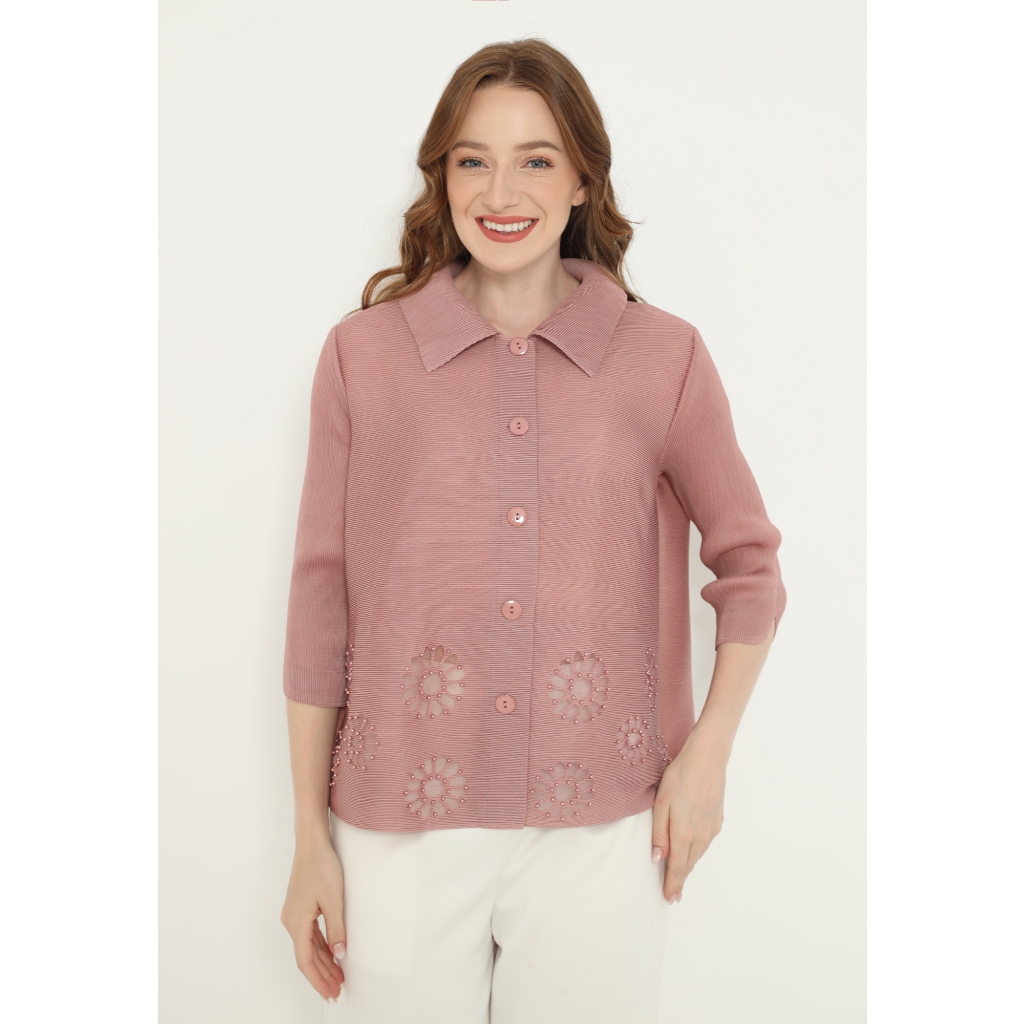 Rupa Arupa - Pink Verona Pleats Blouse with Perforated Flower Pattern and Pearl Ornaments - RAPG2024