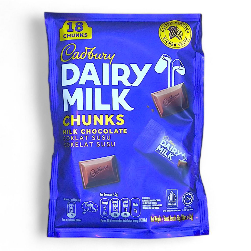 

CADBURY DAIRY MILK CHUNKS Sharebag 18 PCS Cokelat Susu Mini Cadbury Mini Bites Snack Ga Pernah Gagal Soal Cokelat