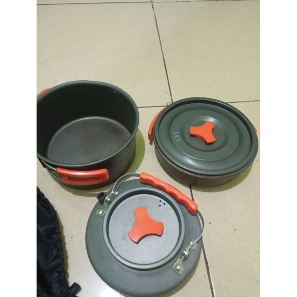 nesting panci camping