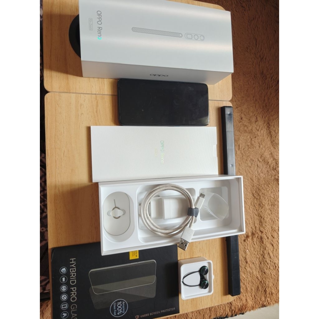 Oppo reno 10x zoom second