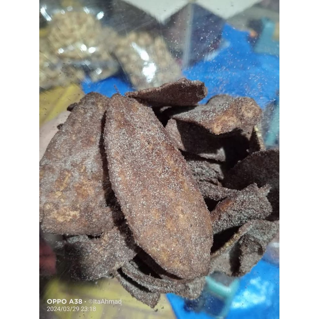 

keripik pisang coklat khas Lampung. keripik pisang coklat murah viral. jajanan viral 500gr