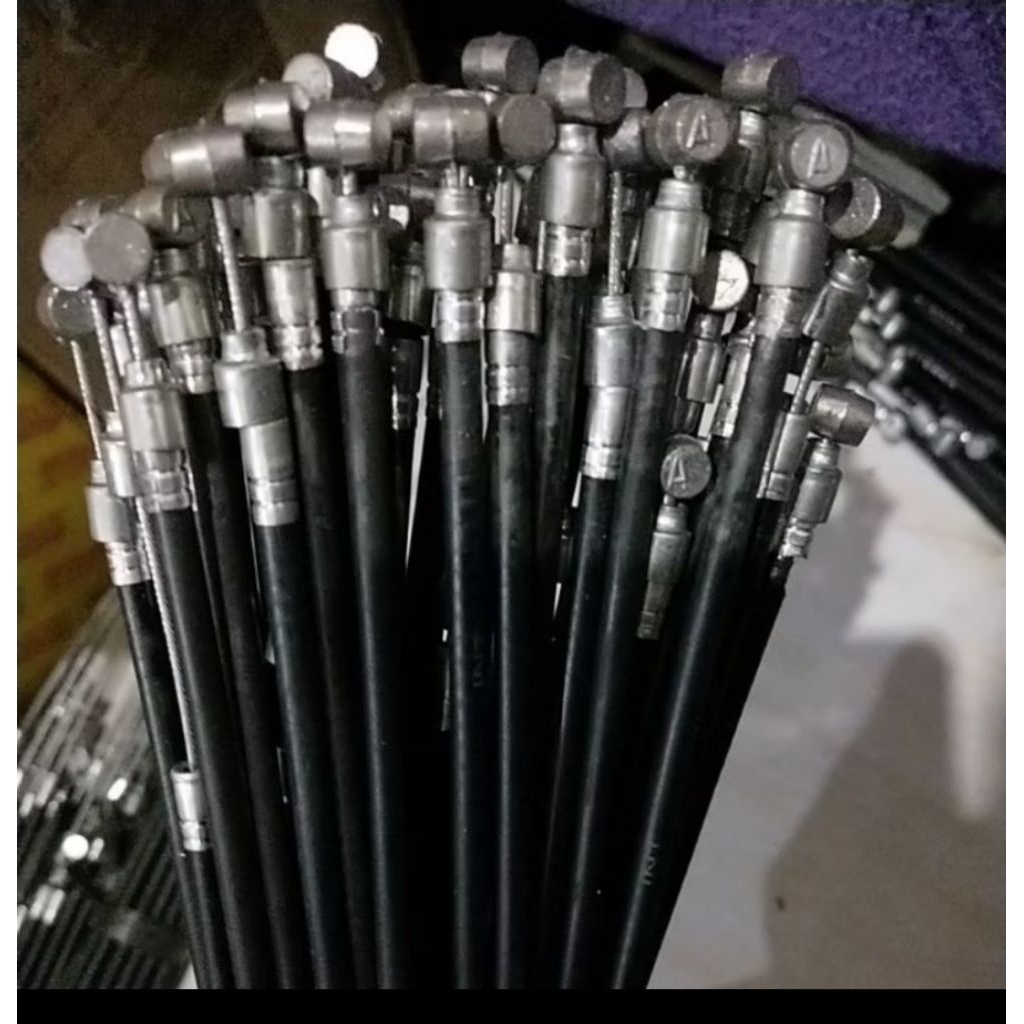 Kabel rem belakang sepeda