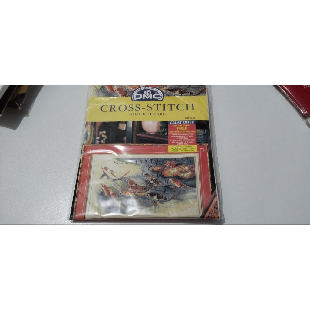 Paket Kristik DMC Nine Koi