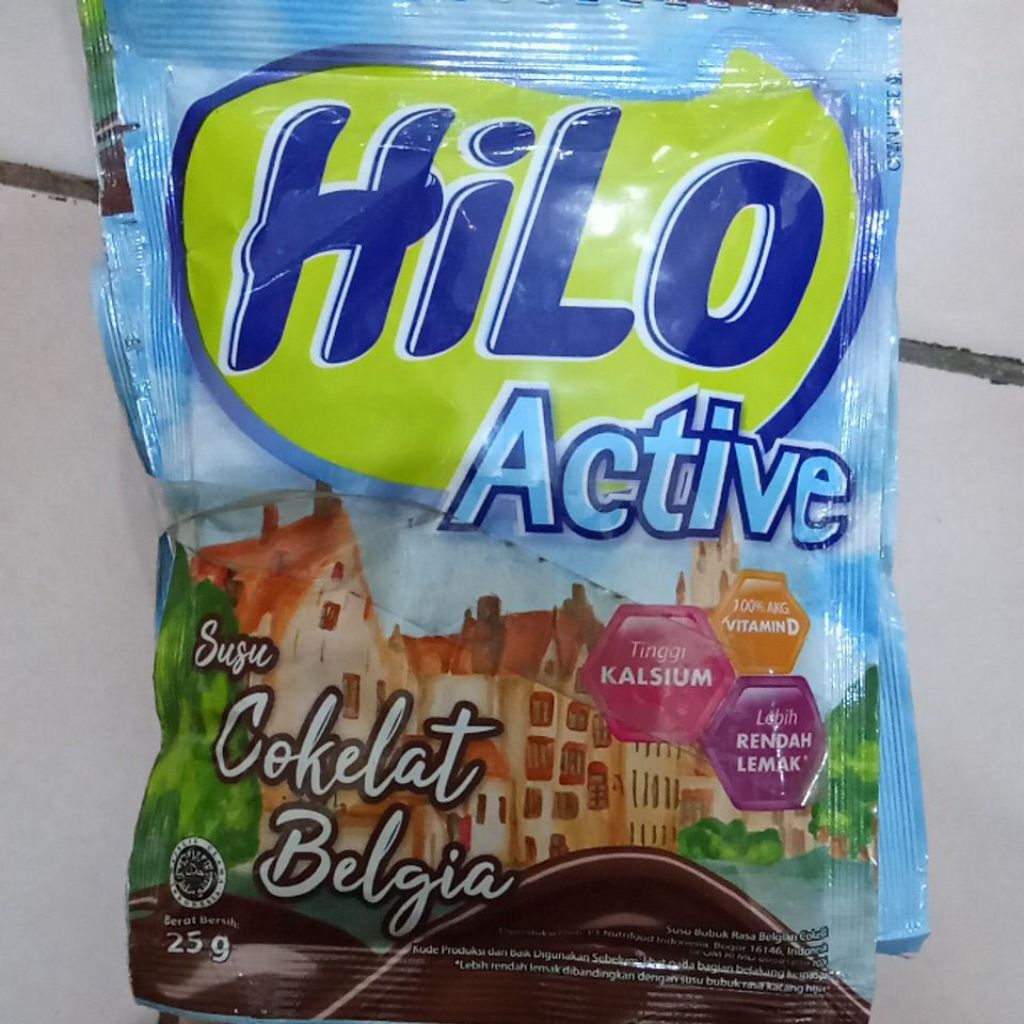 

Hilo Active Susu Cokelat Belgia Renteng Isi 10 Sachet 25gr