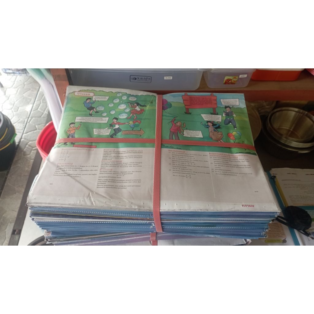 10kg koran buku paket lebar 64x 88 cm / buku salah cetak baru sangat lebar