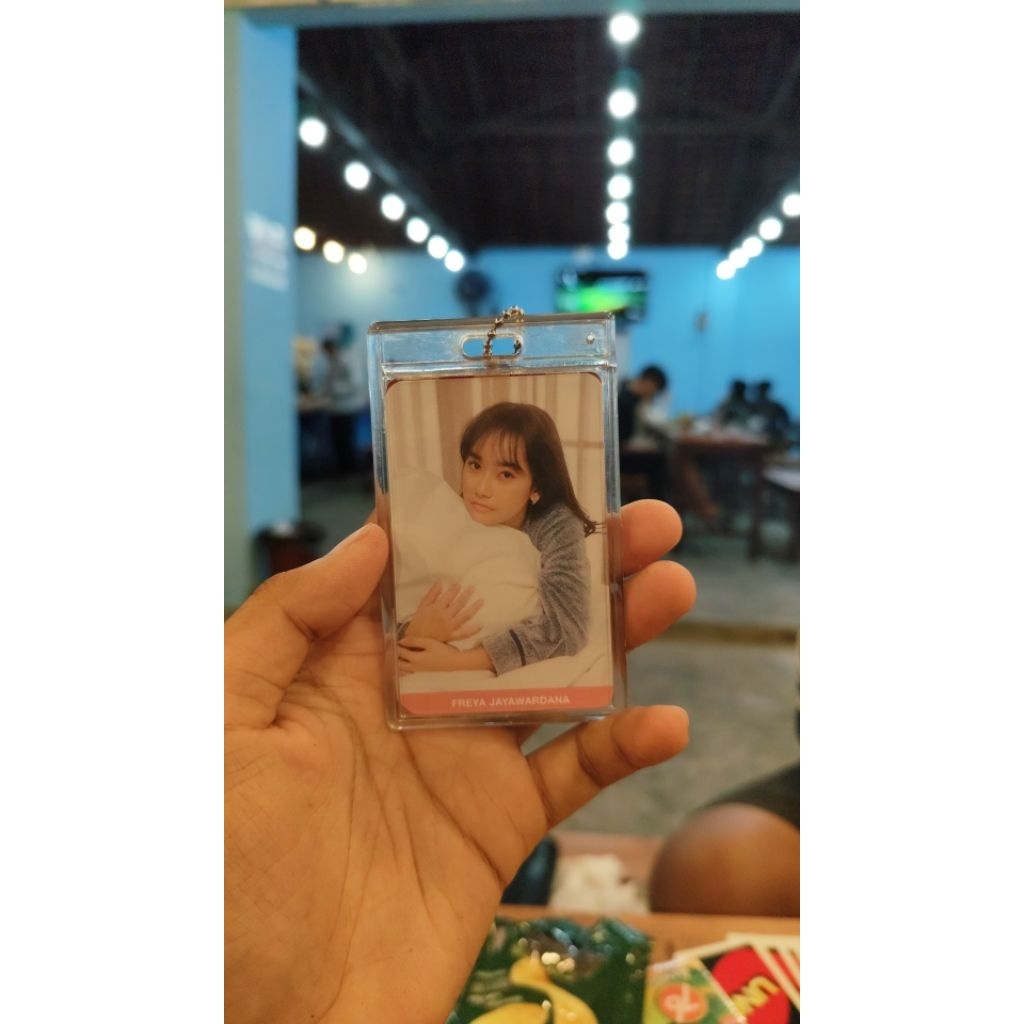 Photocard Freya Morning Call