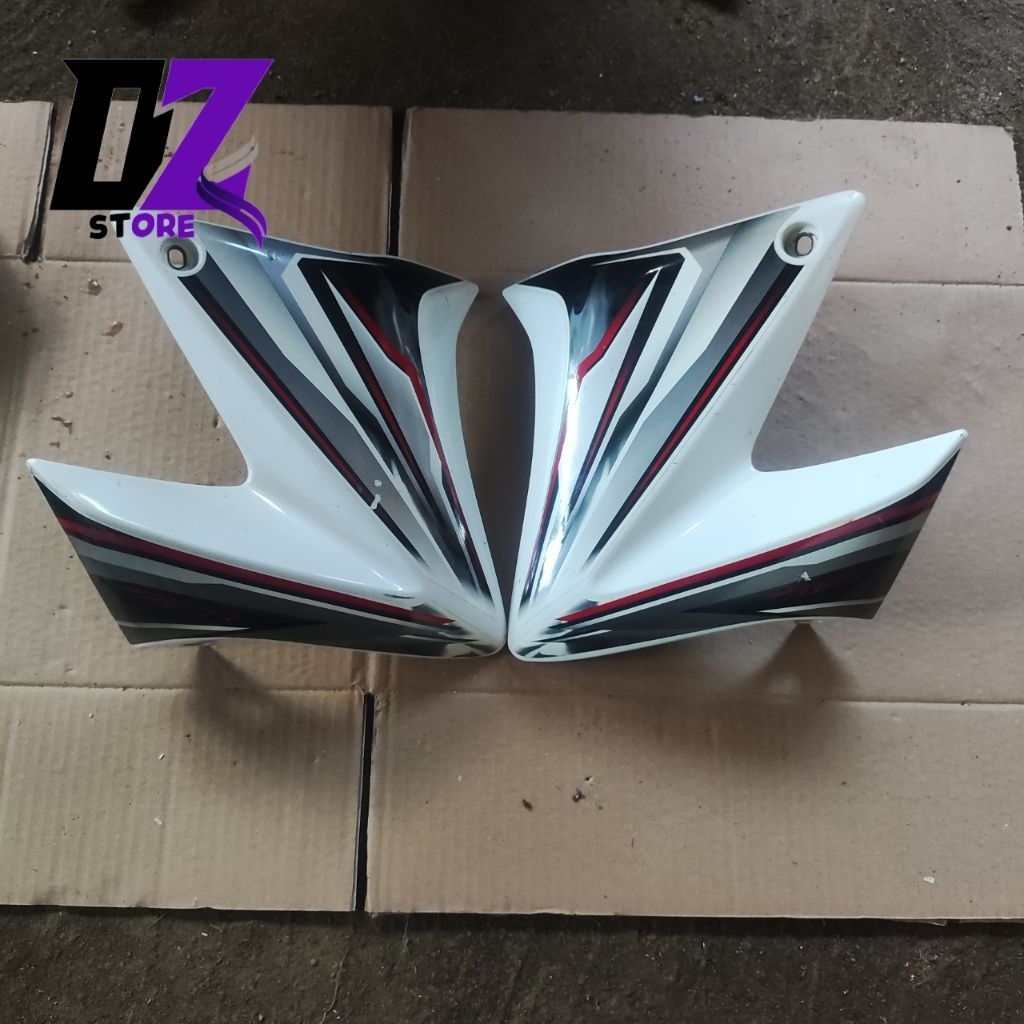 sayap Vixion old original copotan