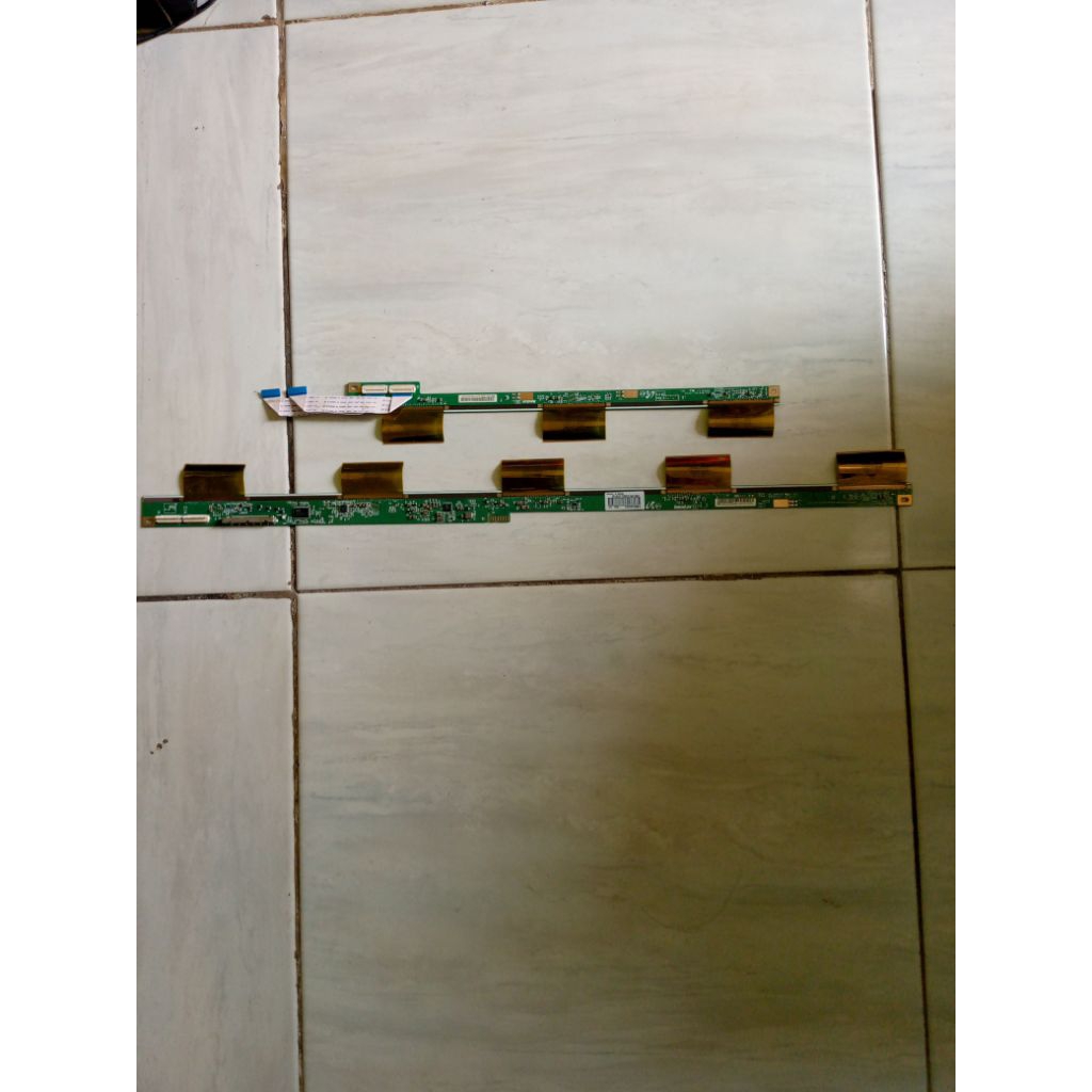 Ticon kaca Cop 8 Sharp 40inc.mulus