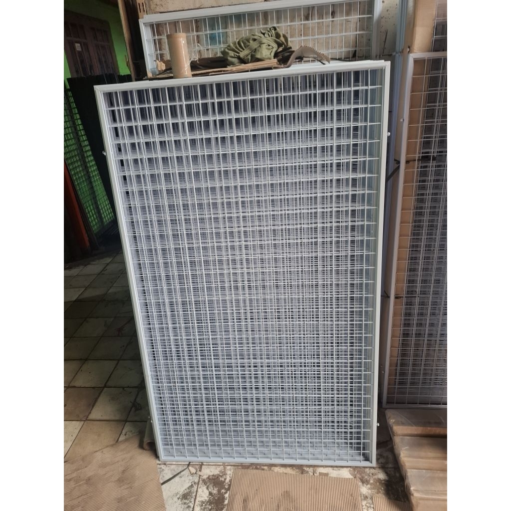 rak ram minimarket tinggi 143 lebar 87 usus tiang rak minimarket 150.cm