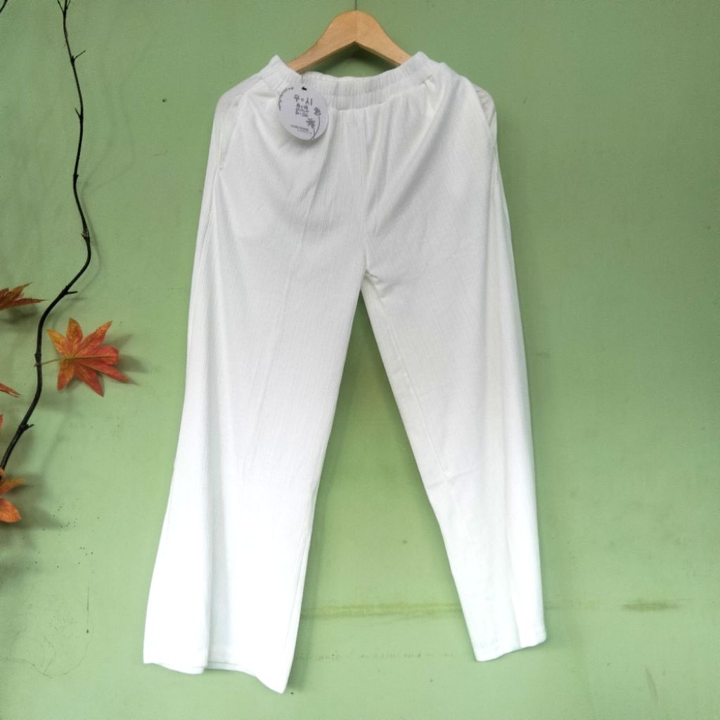 Celana Kulot Corduroy import by YueShi Fashion