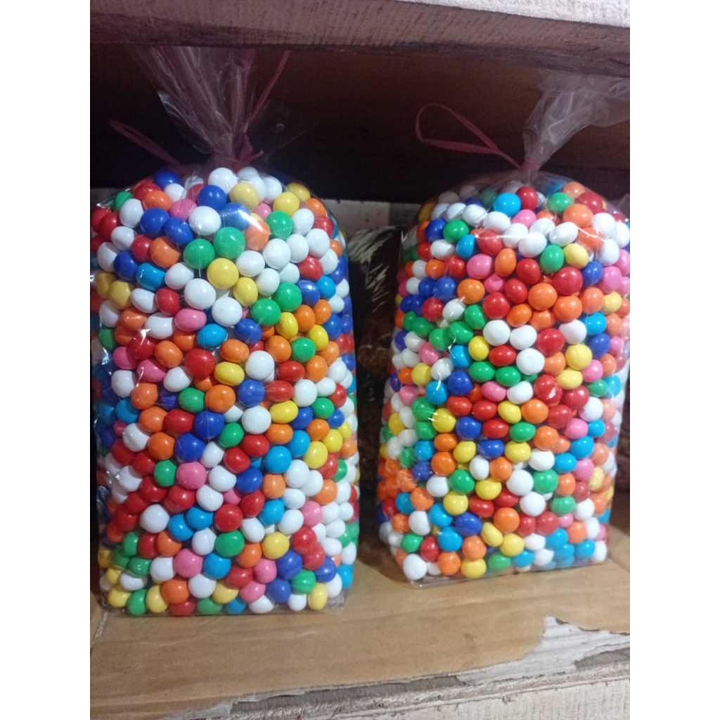 

biskuit bola warna warni / biskuit bola pelangi /bola warna isi biskuit 1 kg,500 gr