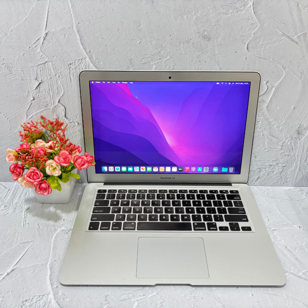 PROMO MacBook Air 13 inch Early 2015 / 2017 Core i5 1.6GHz Ram 8GB Ssd 256 GB SECOND ORIGINAL