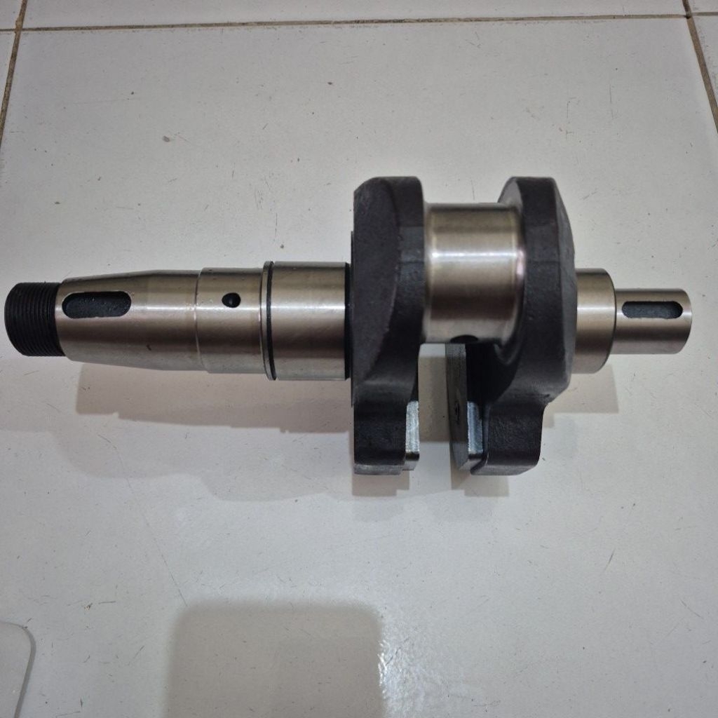 Rd85T / Rd65 / Rd85Dis As Kruk Crank Shap Kubota Rd 85 / Rd 65 Mesin Diesel Kubota