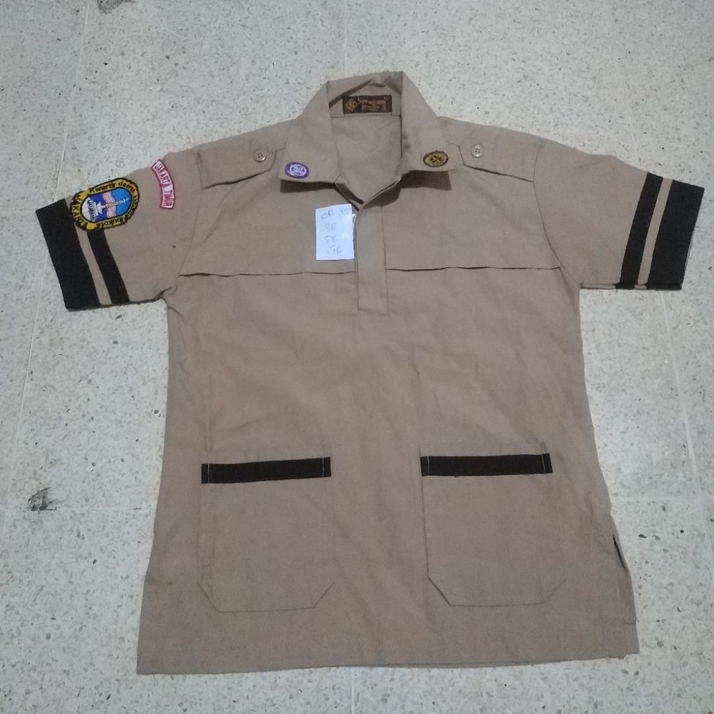 Preloved baju pramuka merk SERAGAM/or85