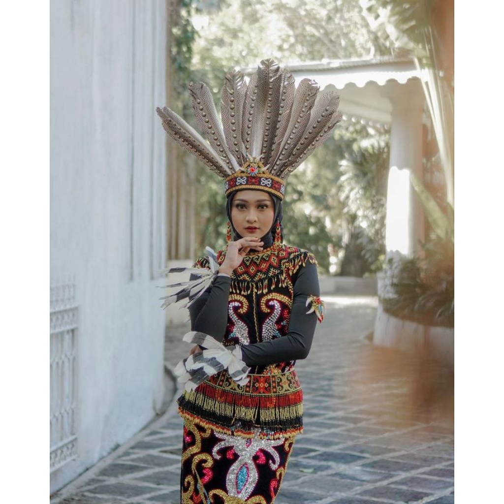 BAJU ADAT DAYAK FULL SET AKESORIES // PAKAIAN TRADISIONAL DAYAK //  BAJU DAYAK WANITA DEWASA FULL SE