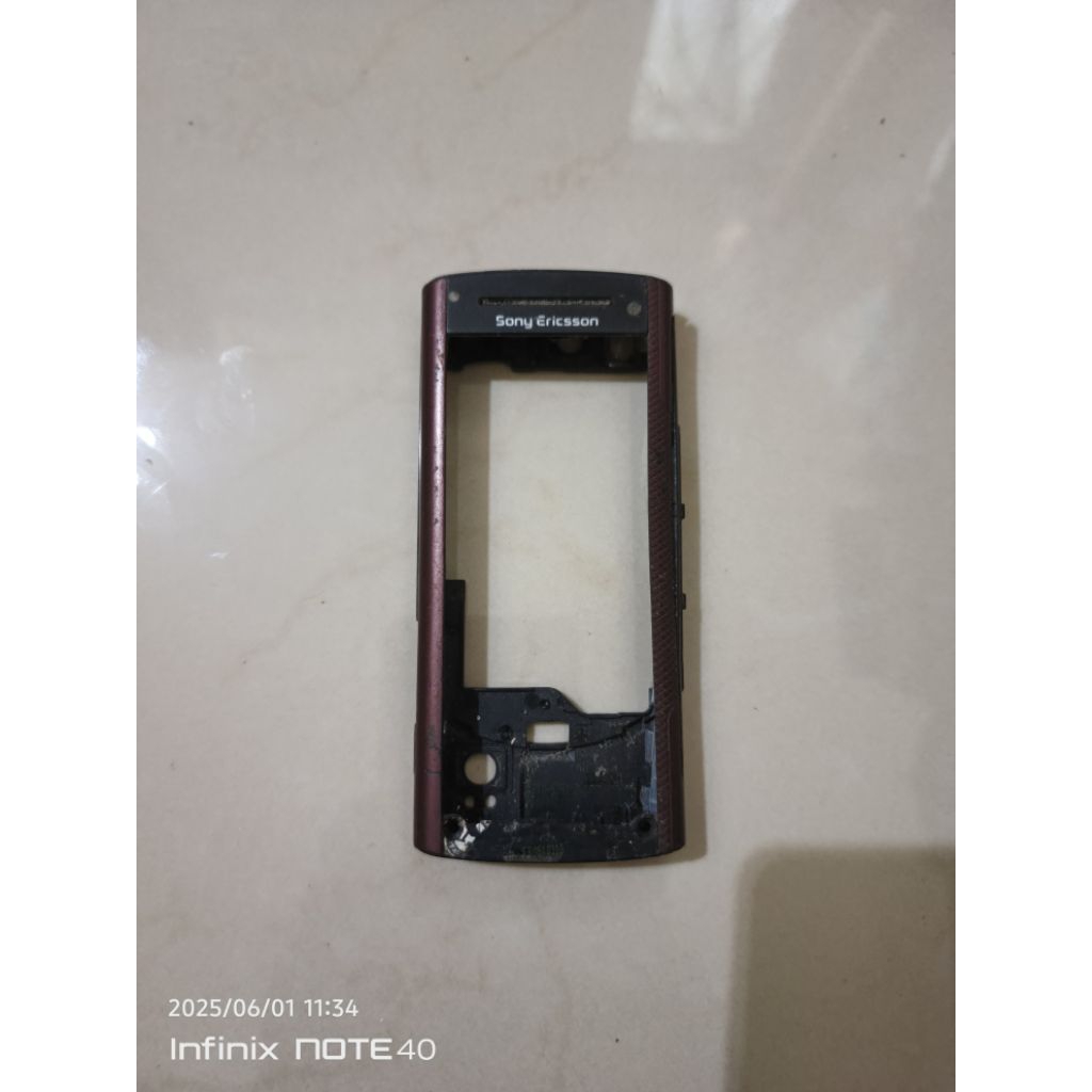 Cover Casing Kesing Sony Ericsson W902 i