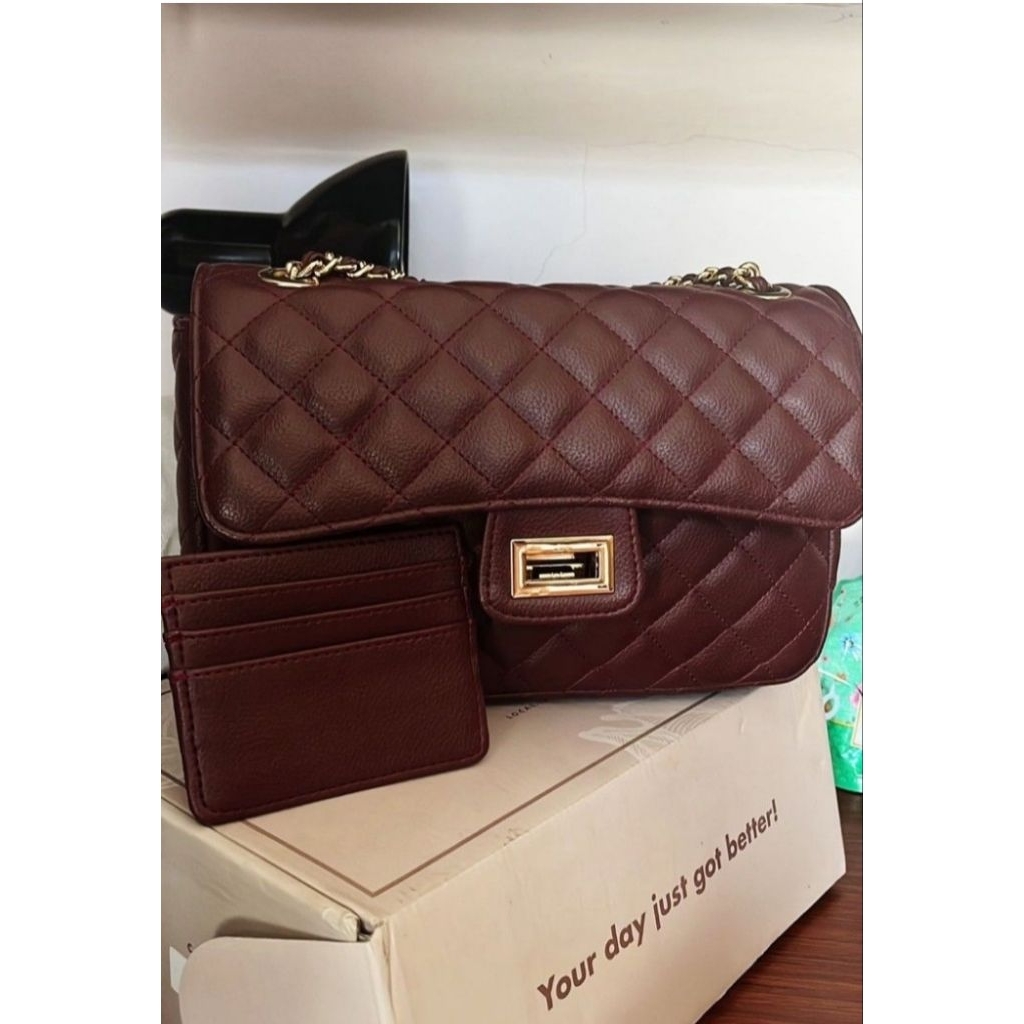 Preloved - HEYLOCAL BOOSTON MAROON