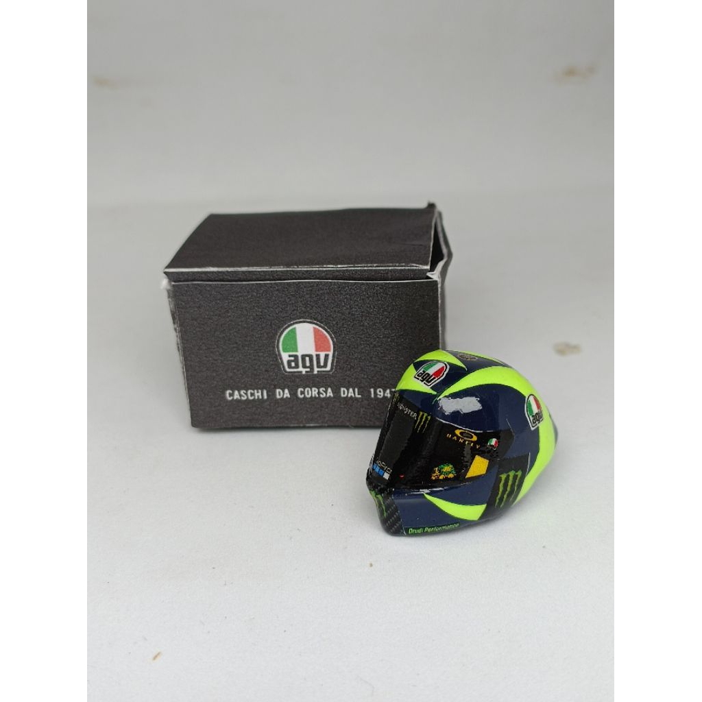 miniatur helm motogp valentino rossi 2018-2020 skala 1:12
