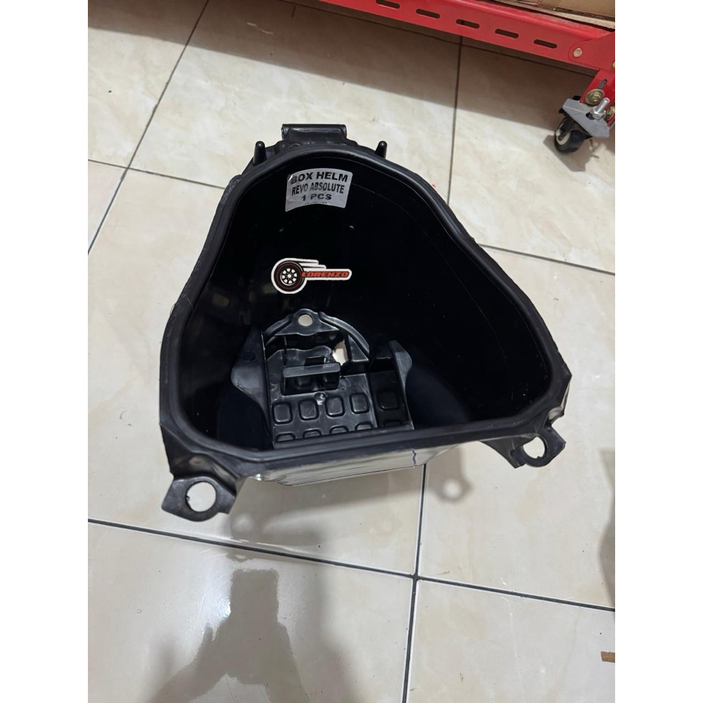 BOX HELM BAGASI REVO ABSOLUTE REVO FIT KARBU BLADE LAMA TEBAL