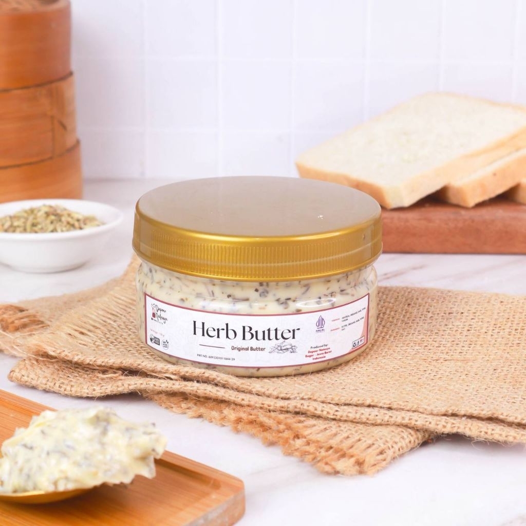 

Dapoer Natasya - Herb Butter | Mentega Dengan Rempah Italia | Herb Garlic Butter | Original | Premium Quality | 100% Butter Newzeland (150 gr)