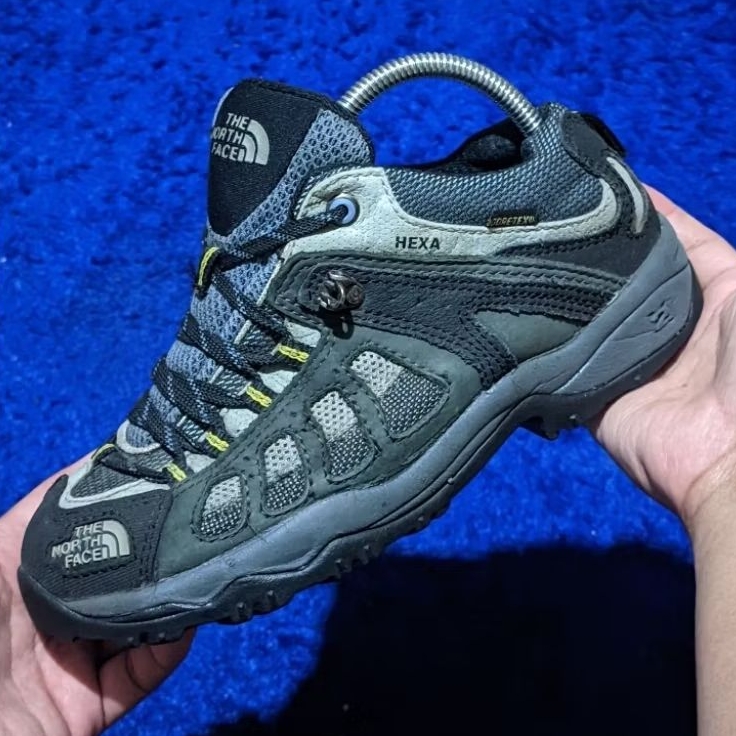 SEPATU OUTDOOR HIKING ORIGINAL SECOND THE NORTH FACE / TNF HEXA