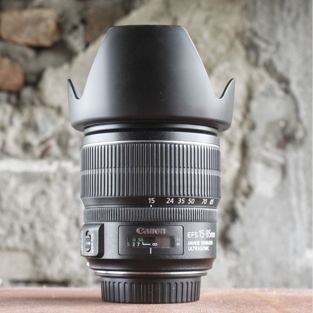 CANON EFS 15-85MM F/3.5-5.6 IS USM