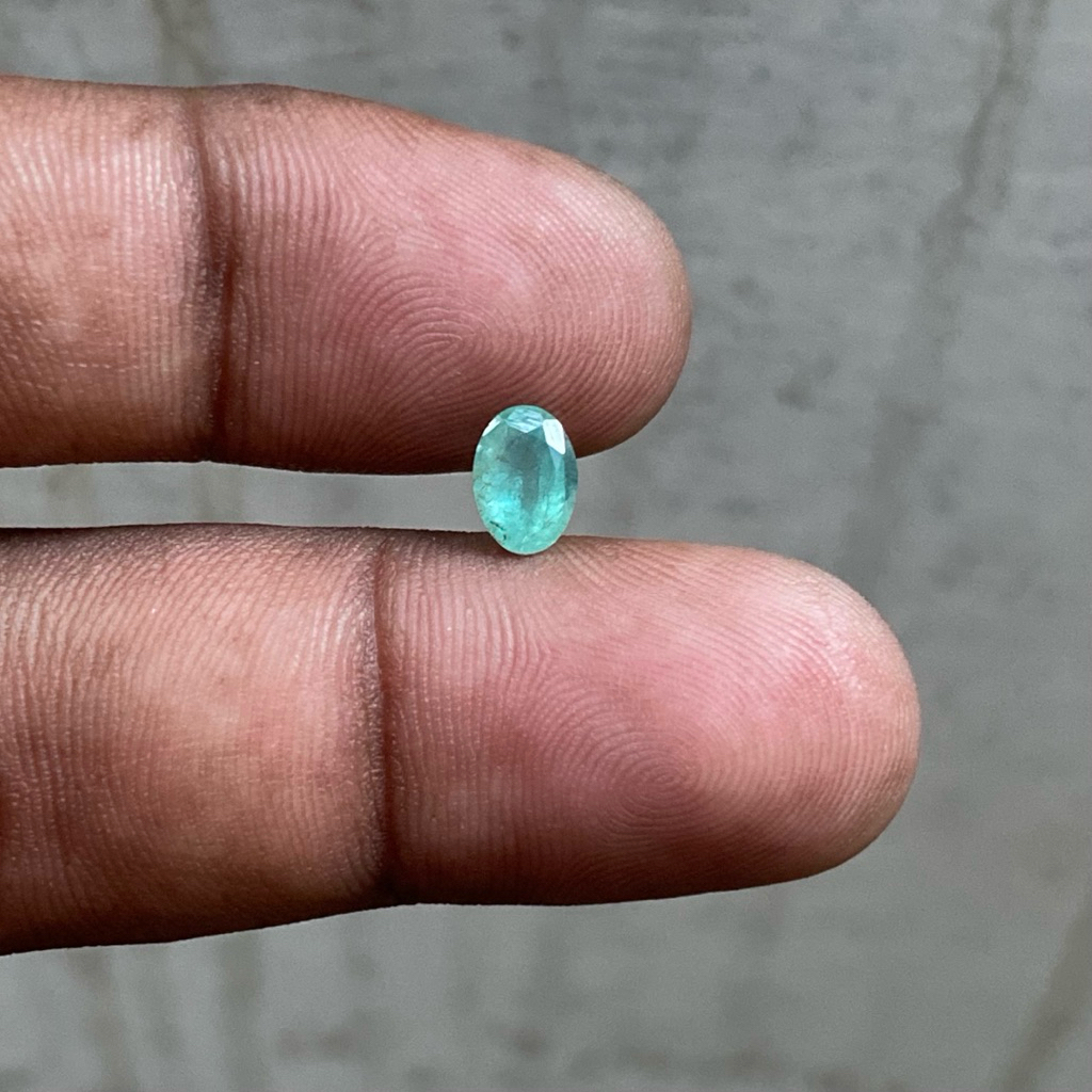 Natural Emerald Beryl Jamrud Batu Zamrud asli batu zamrud ukuran Kecil dim 7x5x4