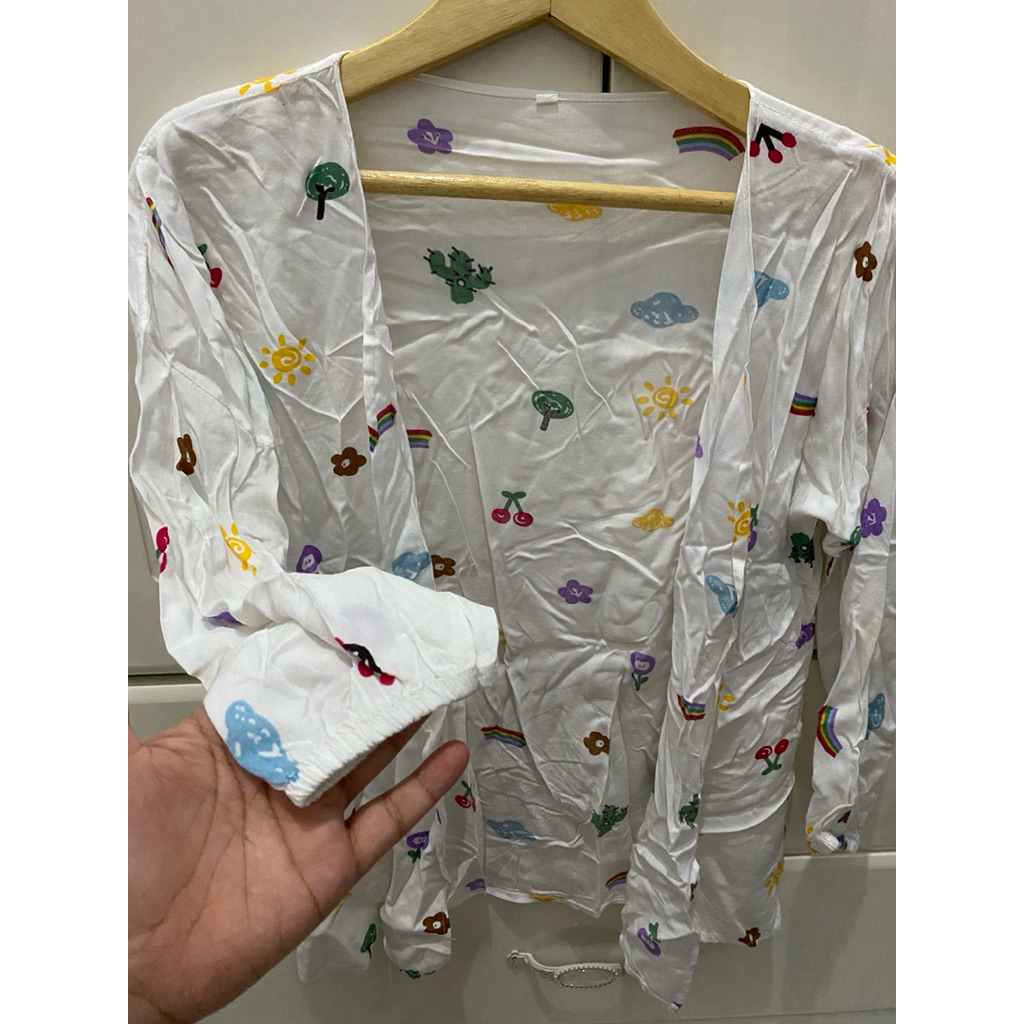 cardigan katun pantai santai outer putih motif