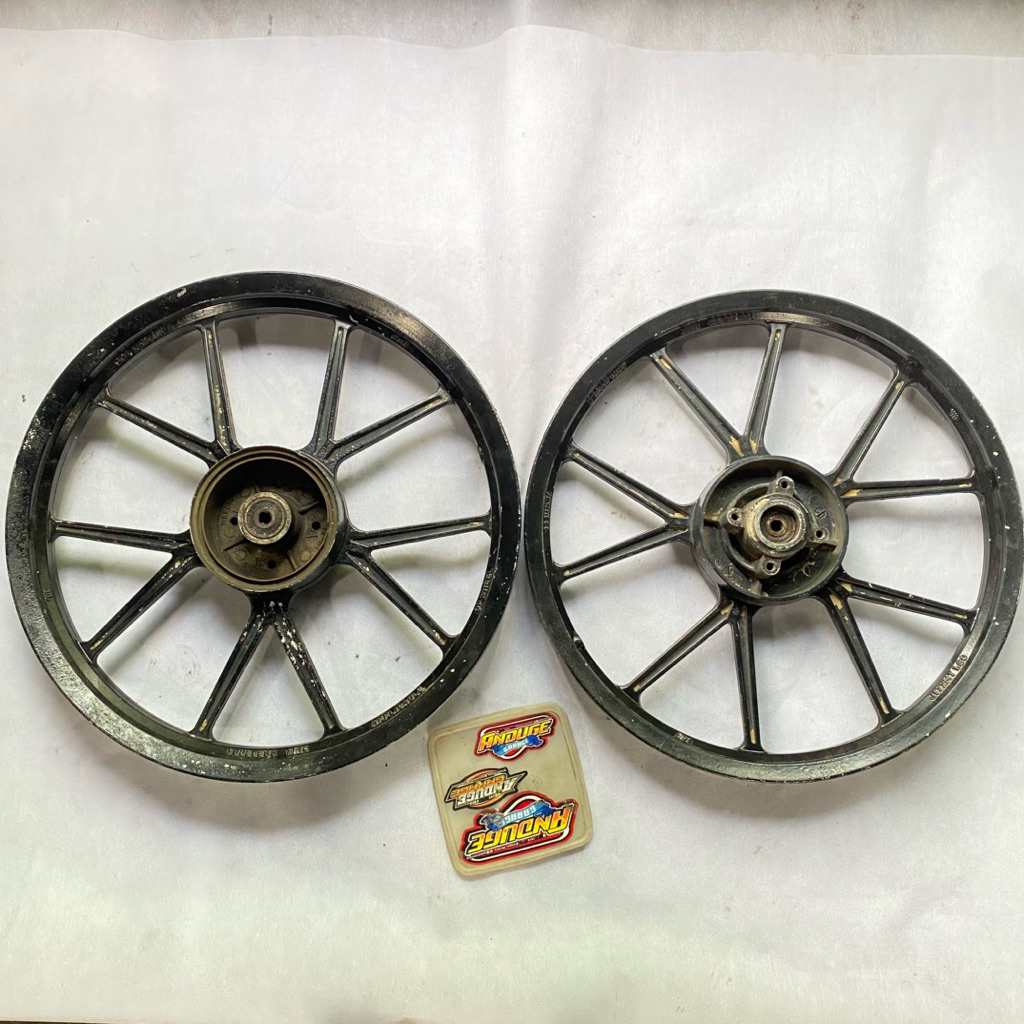 pelek pelk velg racing cast wheel bintang palang noz GP wheel applicable subsitusi for Yamaha fizr r