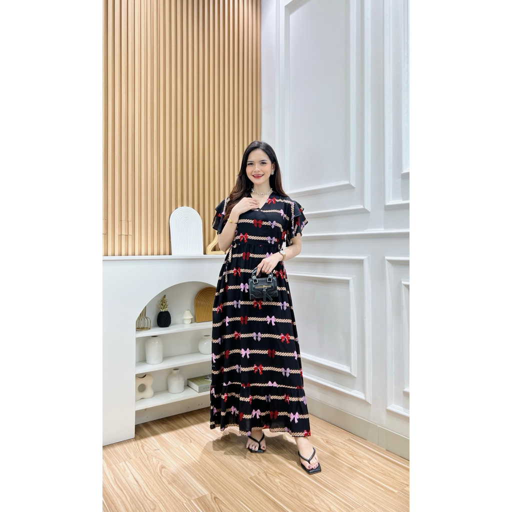 SABRINA DRESS BY KANAYA