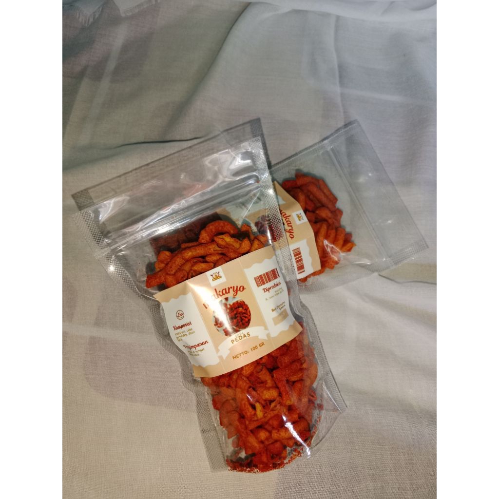 

makaroni pedas daun jeruk