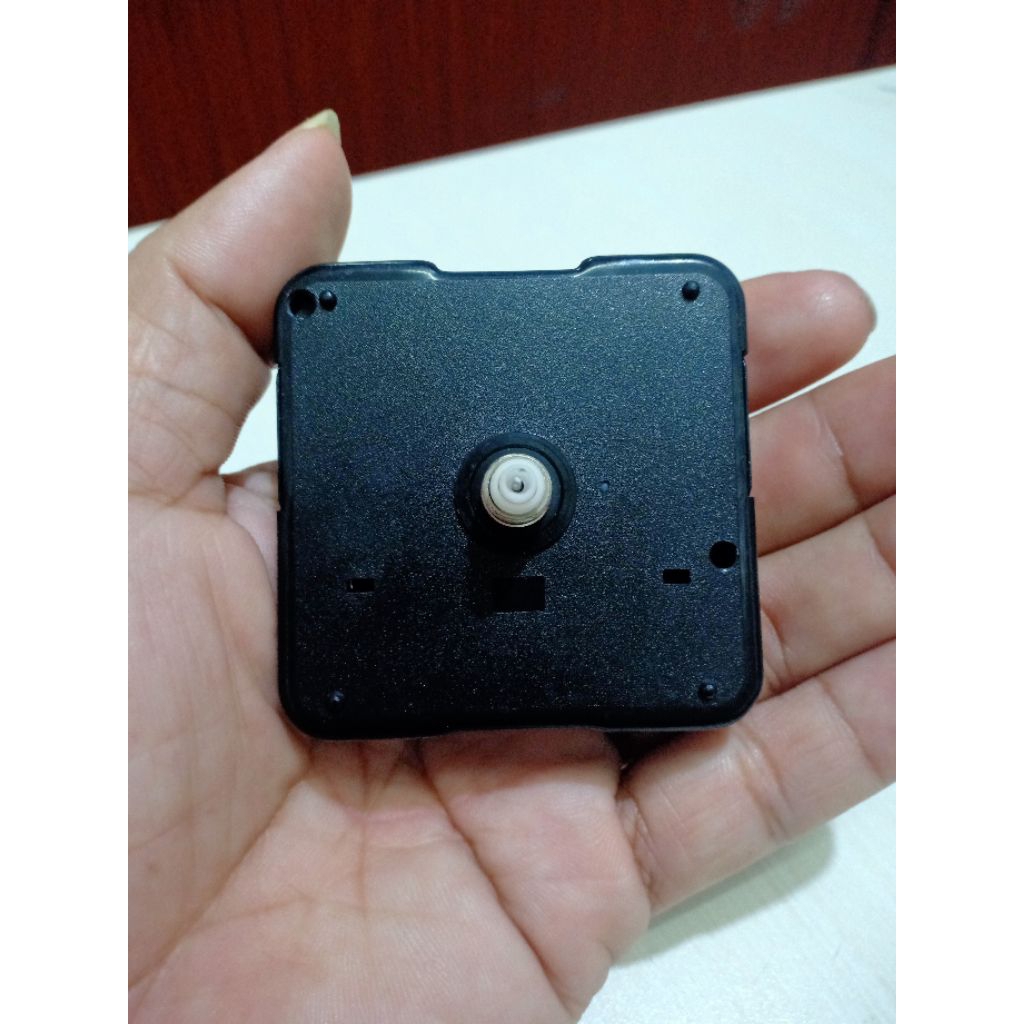 MESIN JAM DINDING DIAMOND SWEEP JALAN HALUS  BERKUALITAS