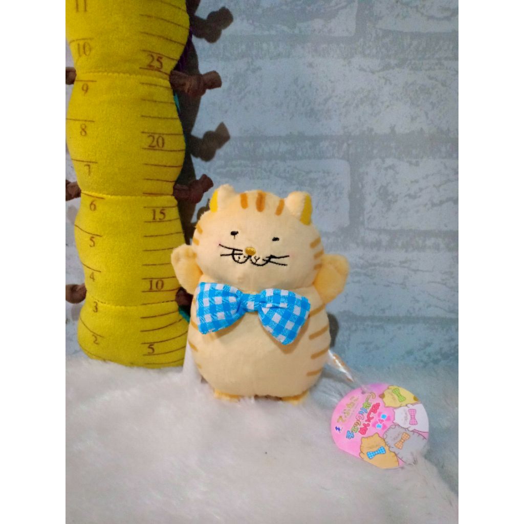 boneka kucing kuning New tag