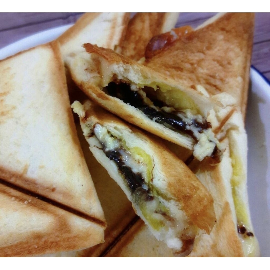 

Roti Tawar Panggang Isian