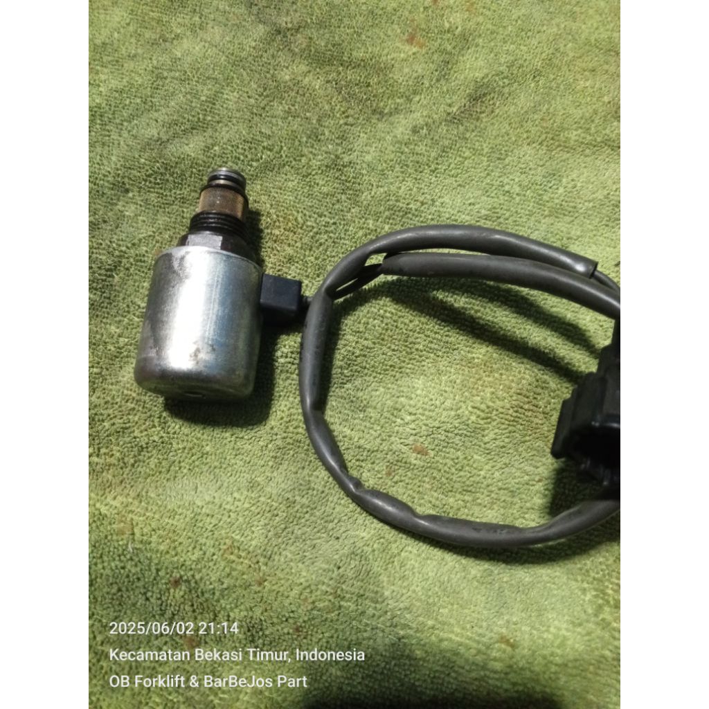 Selenoid Control Valve Atas Forklift Mitsubishi Atau Cat