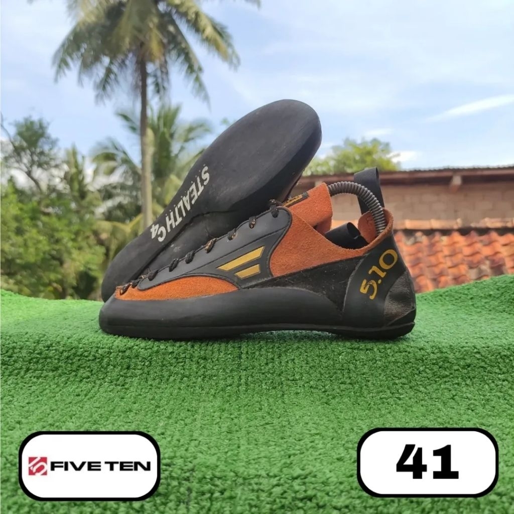 sepatu climbing panjat tebing Five Ten Orange USA 41