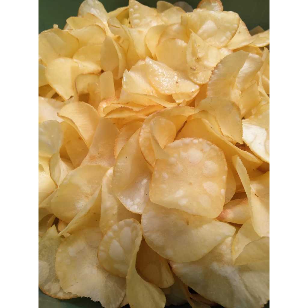 

[MI Keripik Singkong Original 250 gr] - Cemilan Kriuk Anti Gagal / MI Keripik Singkong Original 250g– Renyah, Gurih, & Nagih! – Original 500g – Cemilan Kriuk Anti Gagal / – cemilan untuk berkumpul keluarga - keripik home made