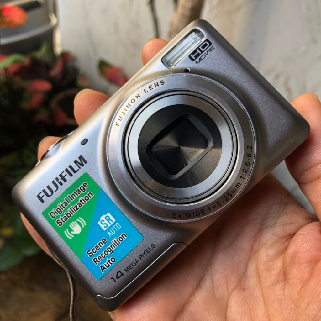 Gigicam fujifilm finepix JX370