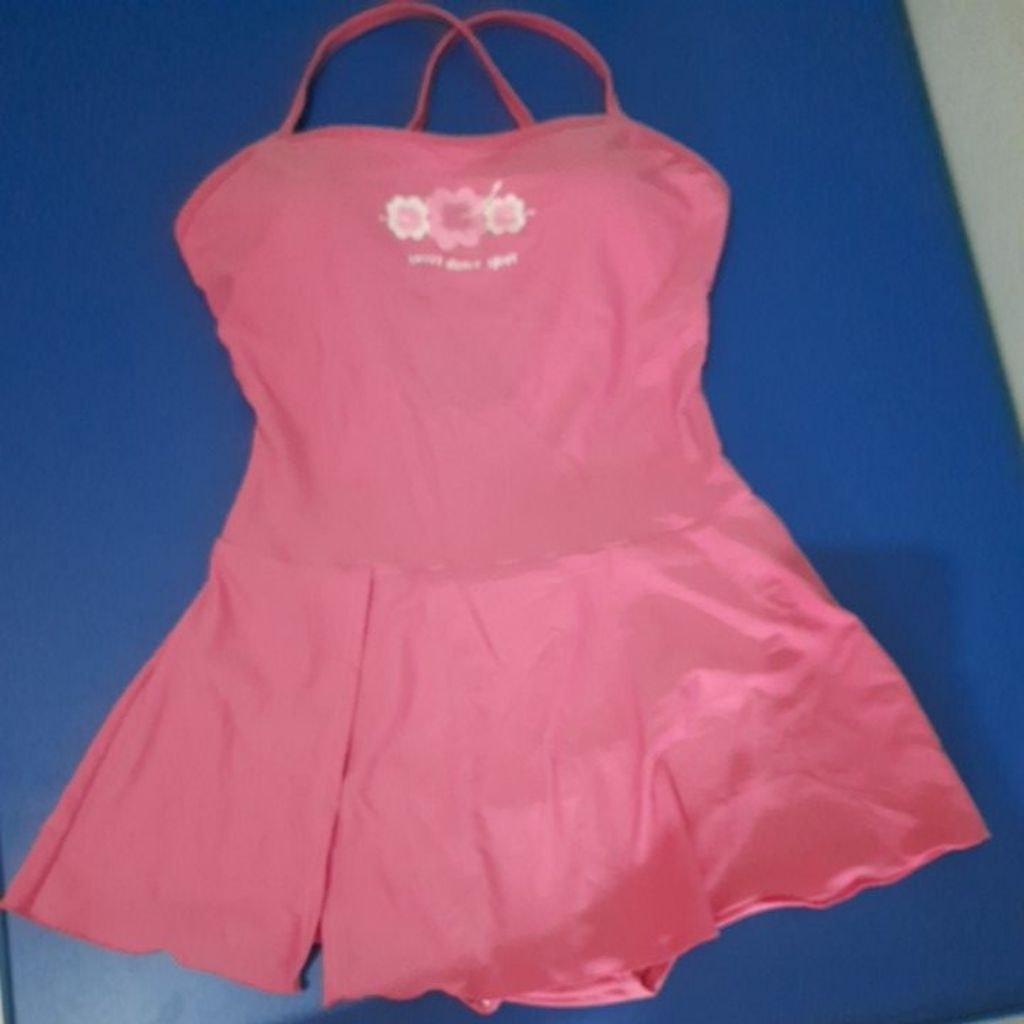 BAJU RENANG ANAK PEREMPUAM/ REMAJA WARNA PINK merk Sweet Dance FREE KEMBEN PINk