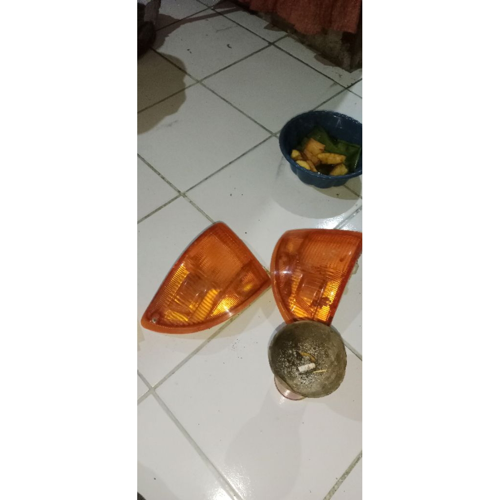 mika/kaca lampu mobil zebra espass