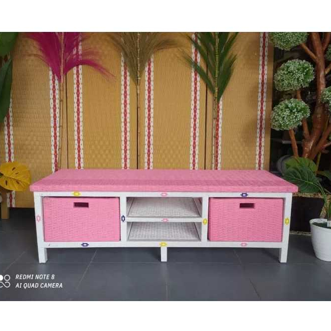 Lemari laci TV Dvd Rotan sintetis