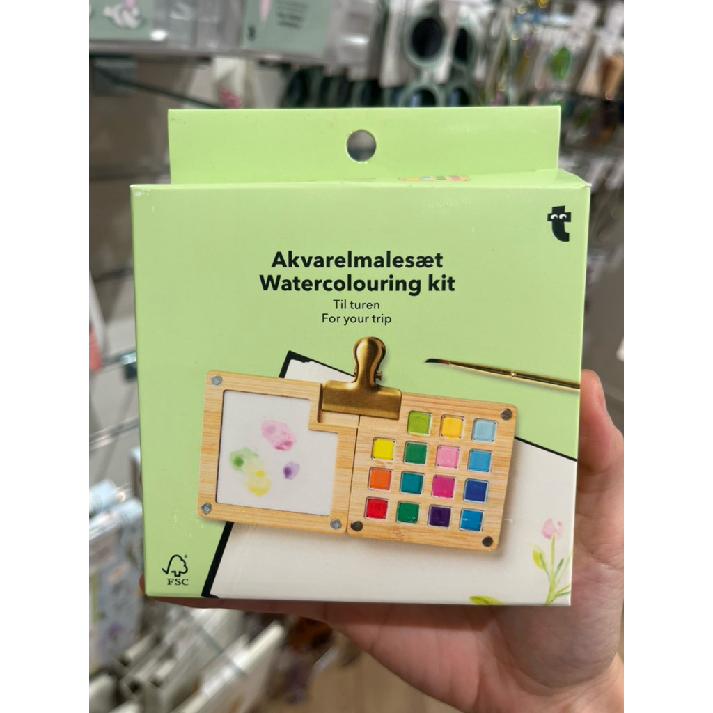 

Flying Tiger Water Colouring Kit - Alat Melukis Cat Air