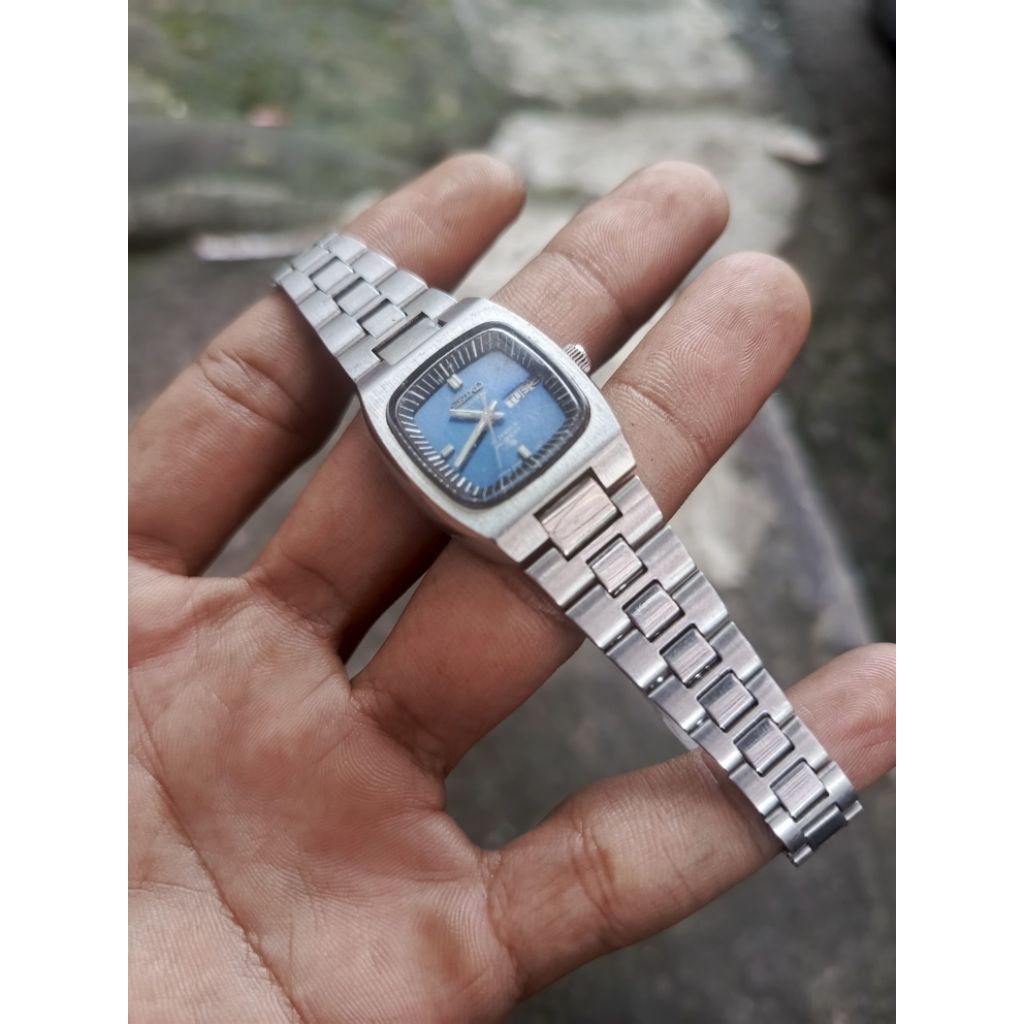 SEIKO HI-BEAT ladies